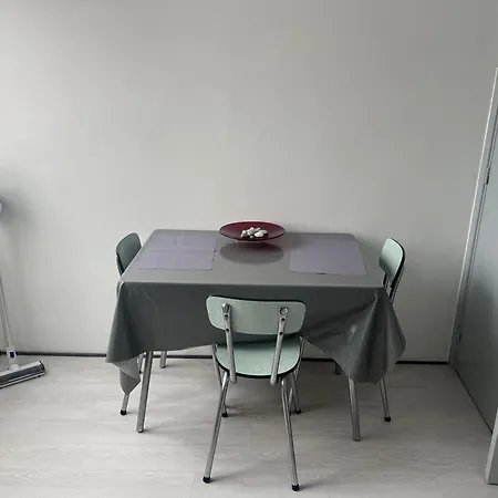 Appartement proche gare routière Menton Extérieur photo
